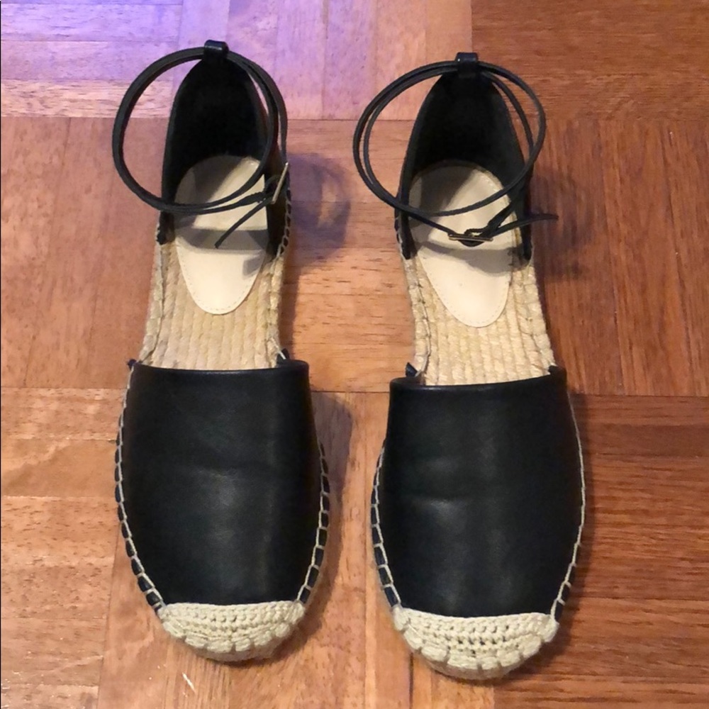 Closed Tow Espadrilles